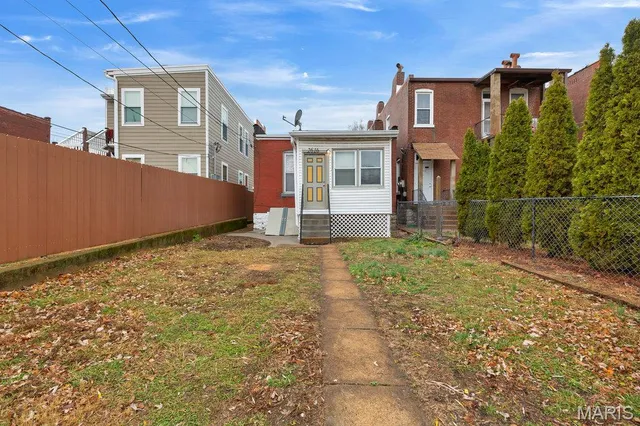$1,650 | 2616 Oregon Avenue, St. Louis, MO 63118