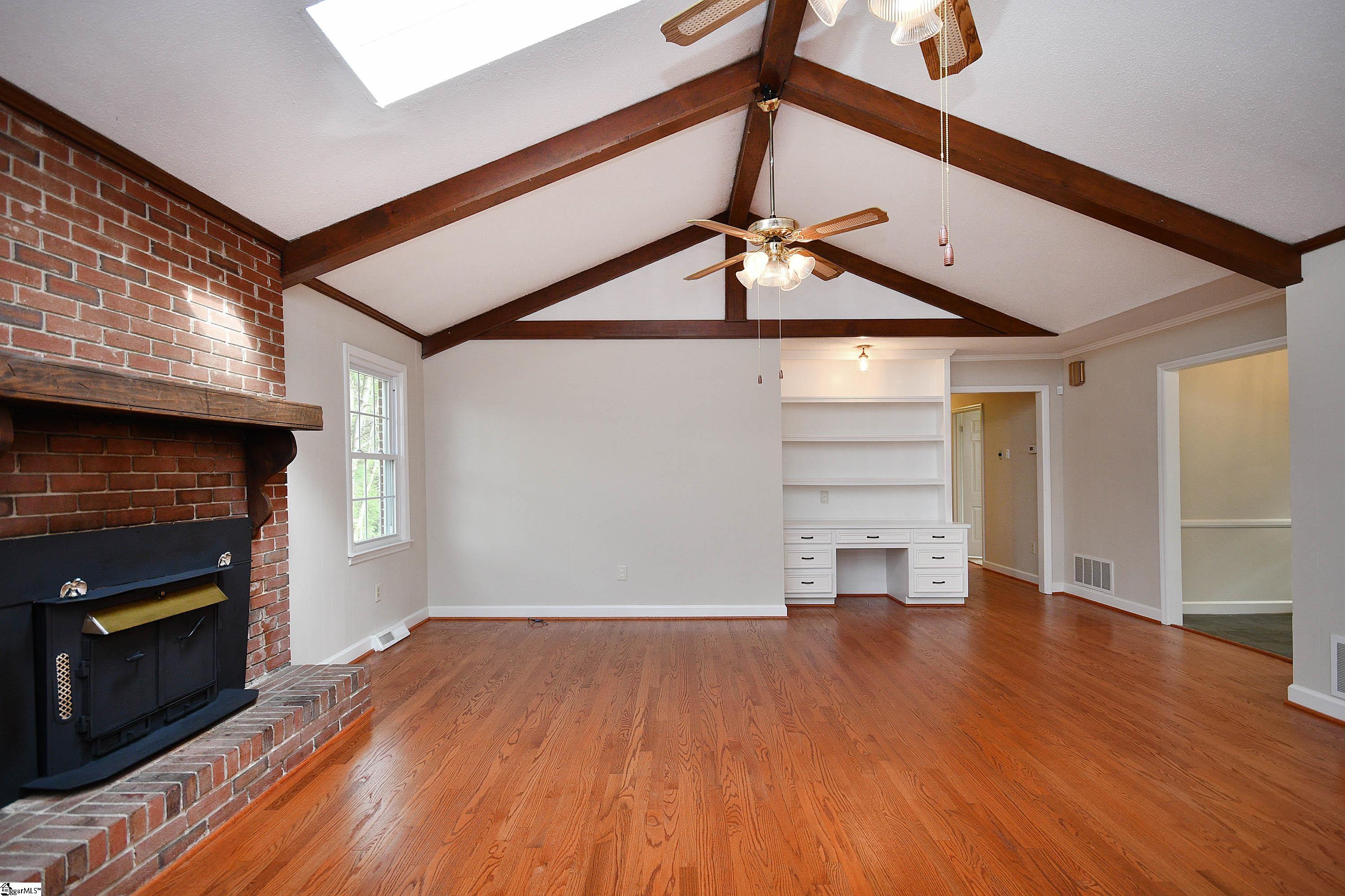 409 Laurel Road Easley, SC 29642 - Photo 11 of 36 Gallery Image 11