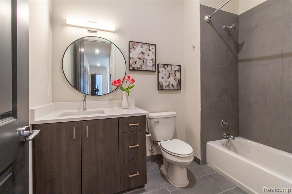 4130 Trumbull, Unit 2 Detroit, MI 48208 - Photo 14 of 16