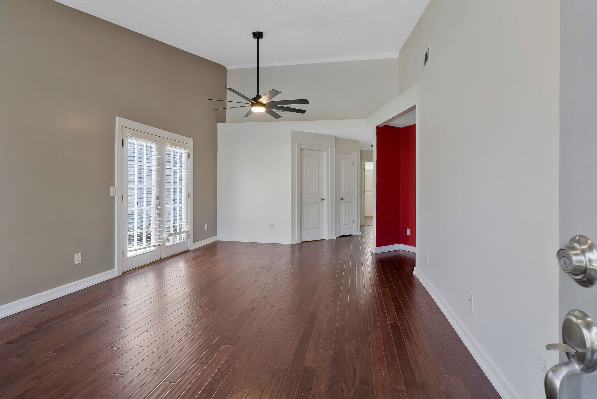 2331 Benay Road Nashville, TN 37214 - Photo 4 of 18 Gallery Image 4