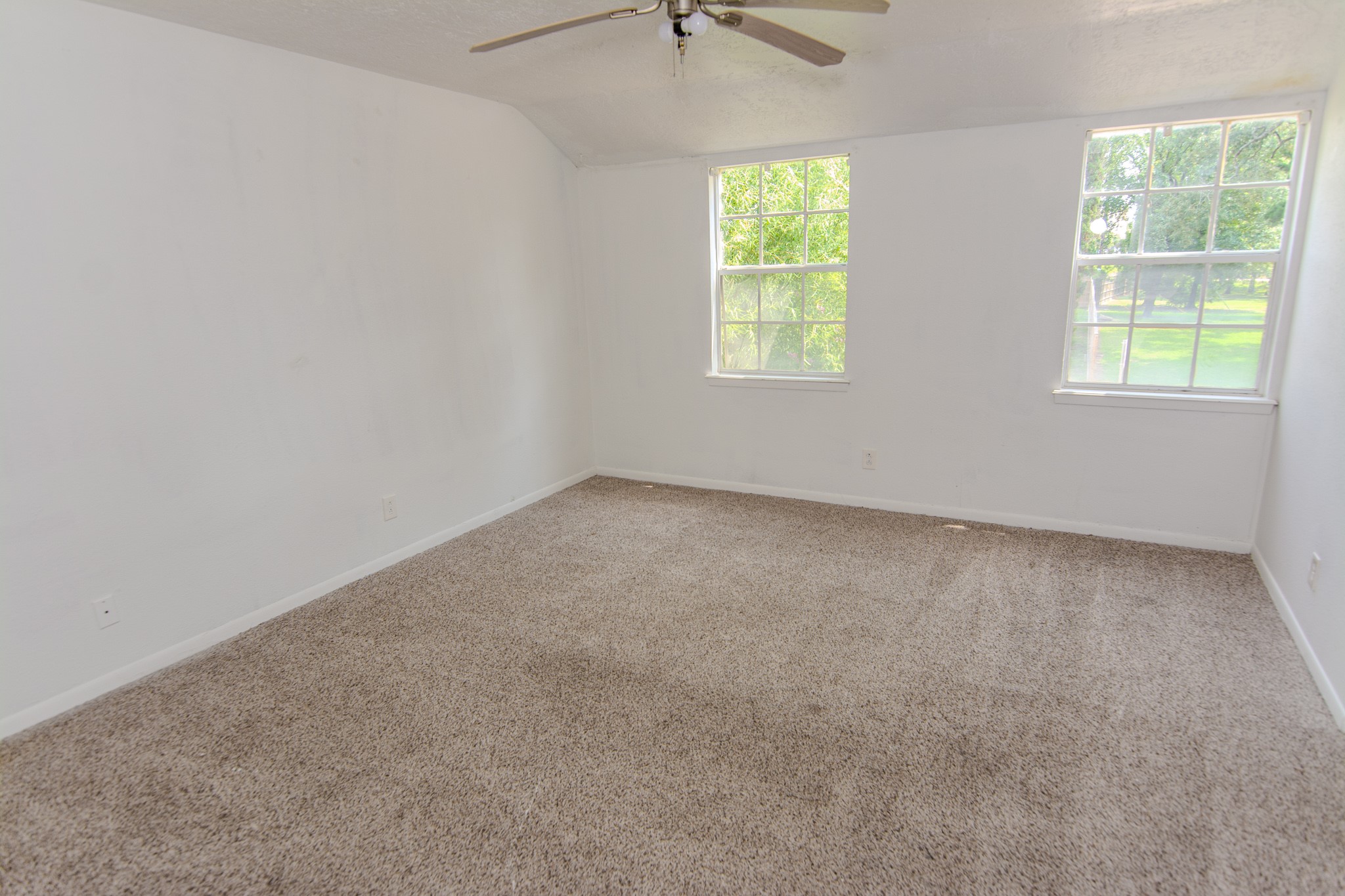 20335 Fieldtree Drive Humble, TX 77338 - Photo 16 of 22 Primary Bedroom