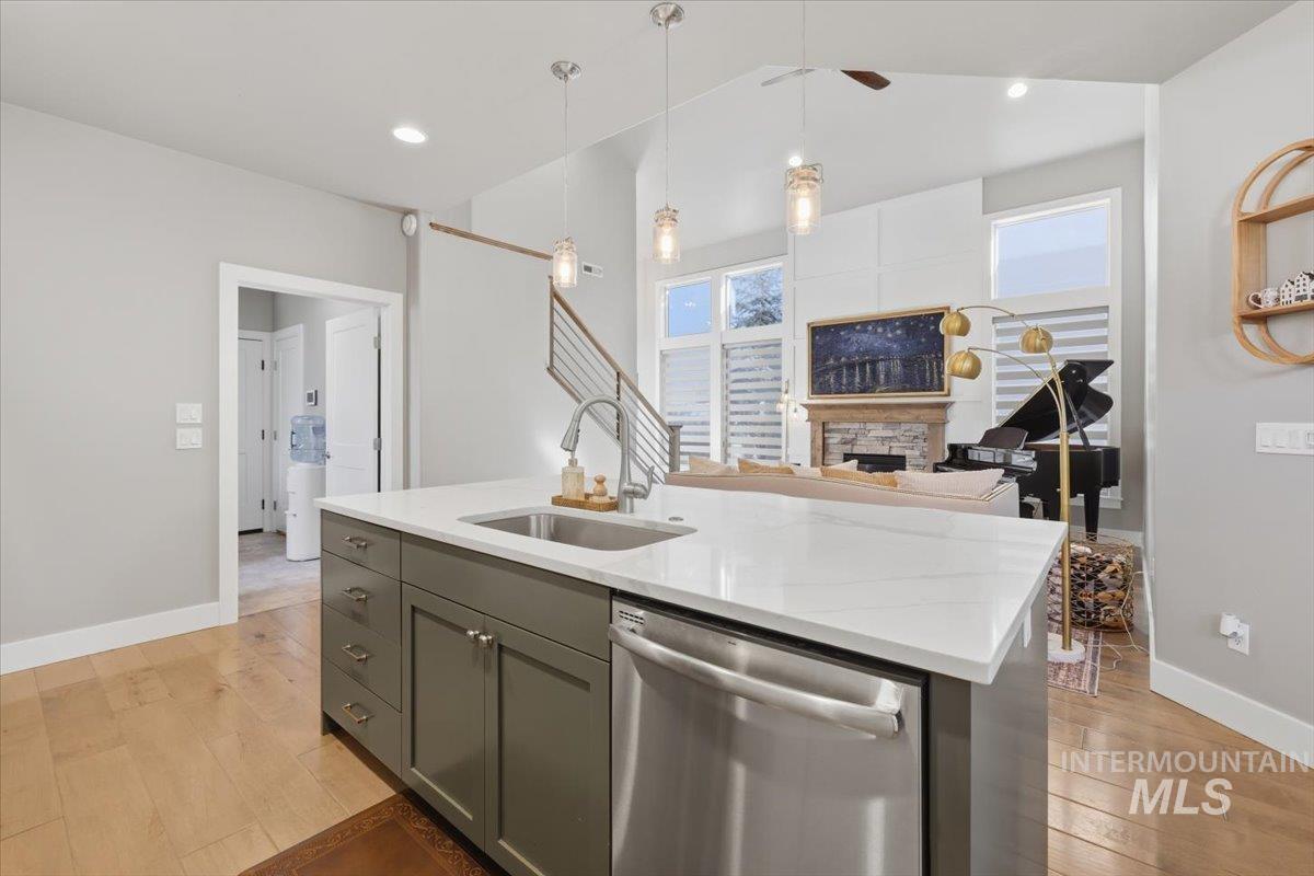 163 West Floating Feather Road Eagle, ID 83616 - Photo 14 of 35