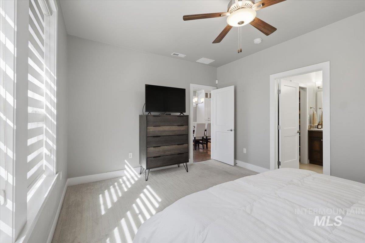 163 West Floating Feather Road Eagle, ID 83616 - Photo 18 of 35