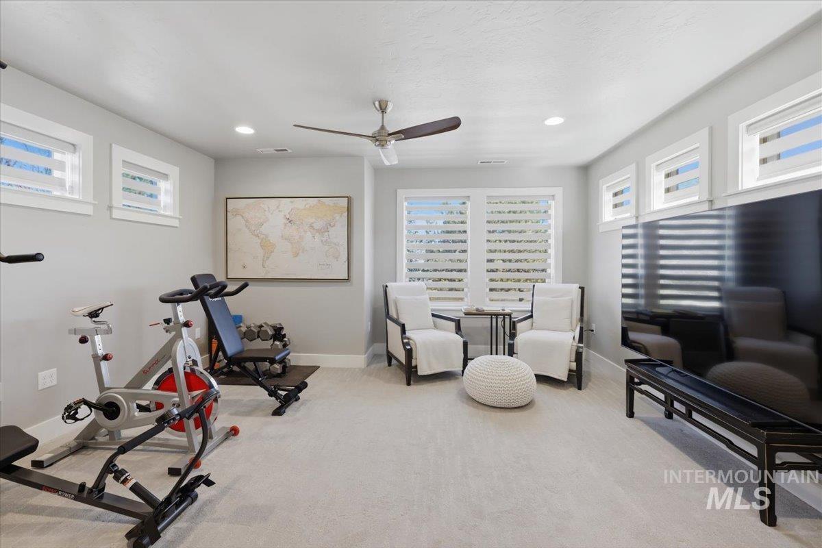 163 West Floating Feather Road Eagle, ID 83616 - Photo 23 of 35