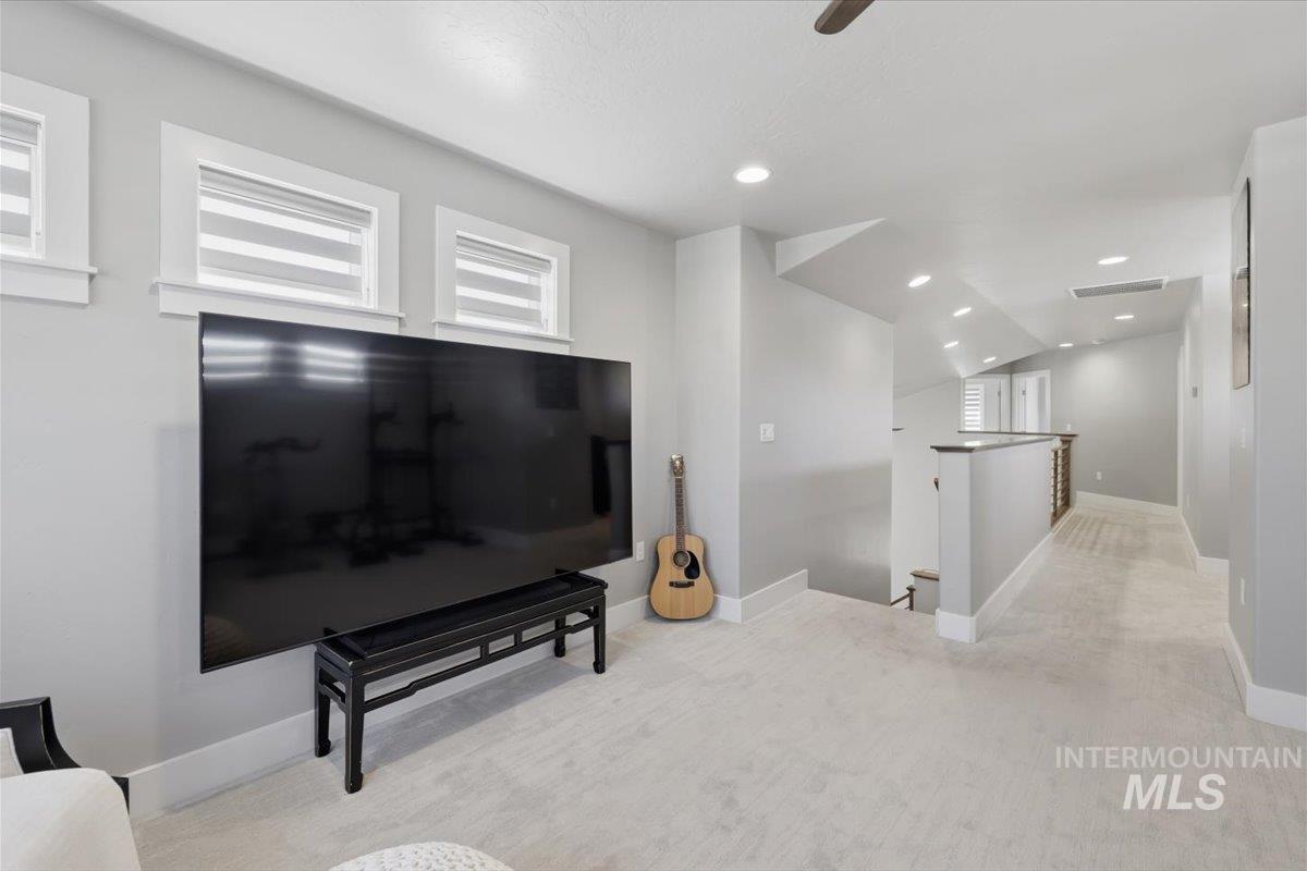 163 West Floating Feather Road Eagle, ID 83616 - Photo 24 of 35