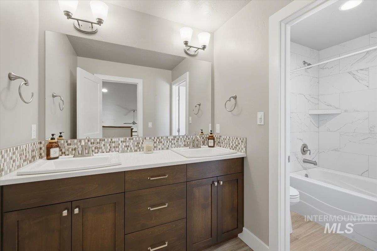 163 West Floating Feather Road Eagle, ID 83616 - Photo 26 of 35