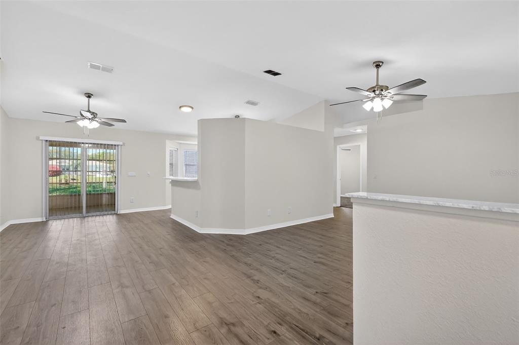 10052 Southwest 63rd Avenue Ocala, FL 34476 - Photo 4 of 23