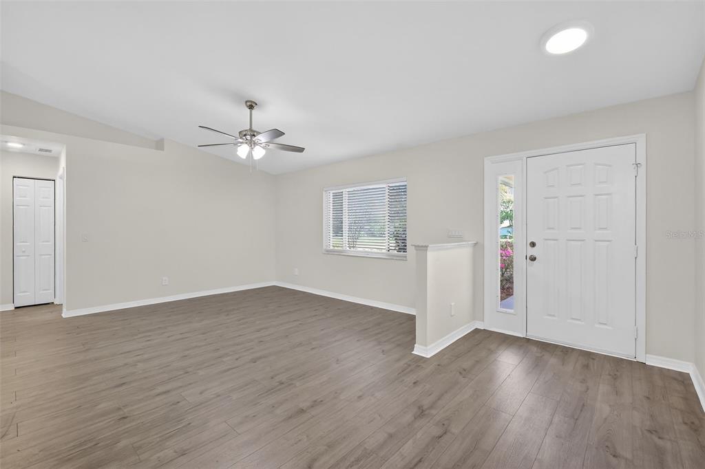 10052 Southwest 63rd Avenue Ocala, FL 34476 - Photo 5 of 23