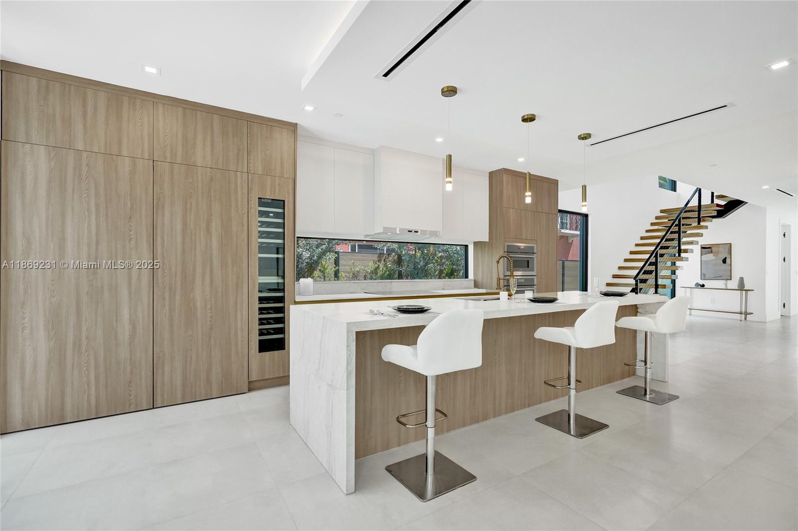 1825 Northeast 26th Avenue, Unit C Fort Lauderdale, FL 33305 - Photo 27 of 90