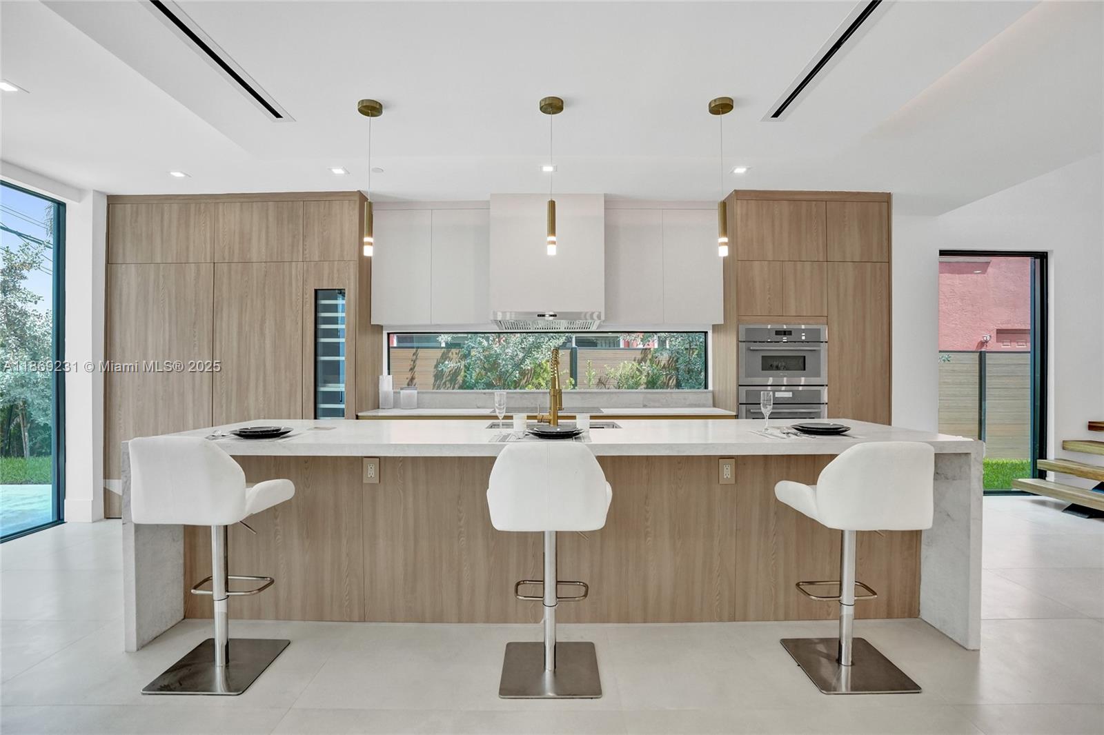 1825 Northeast 26th Avenue, Unit C Fort Lauderdale, FL 33305 - Photo 28 of 90