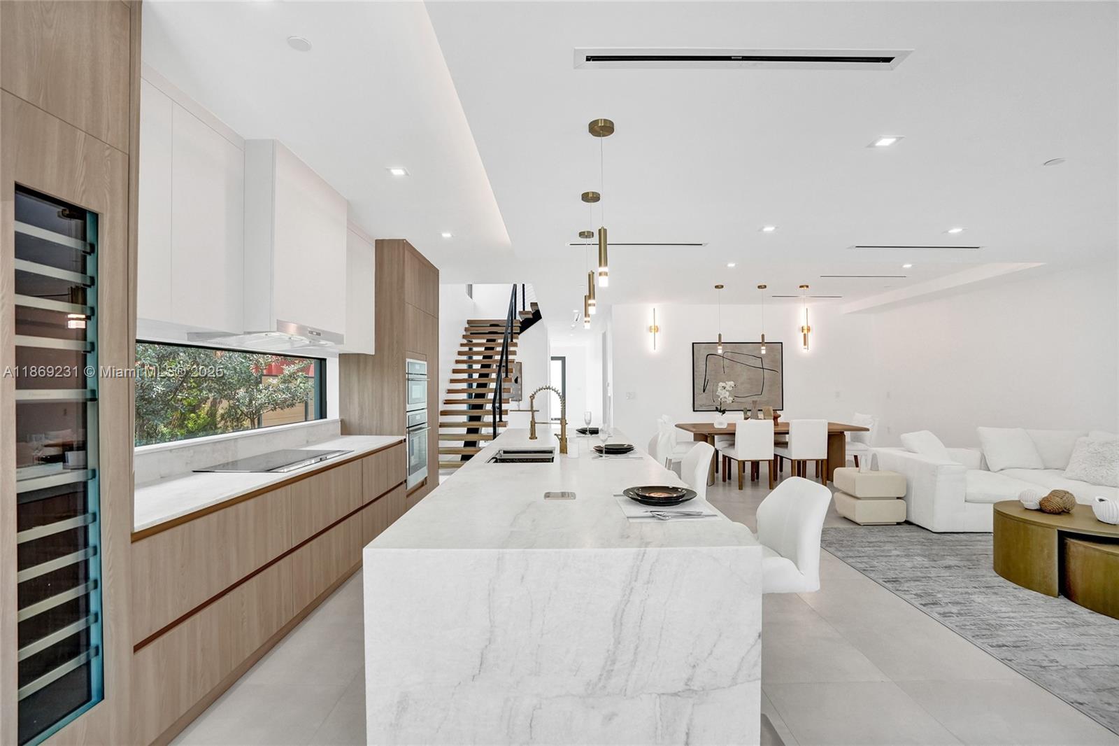 1825 Northeast 26th Avenue, Unit C Fort Lauderdale, FL 33305 - Photo 31 of 90