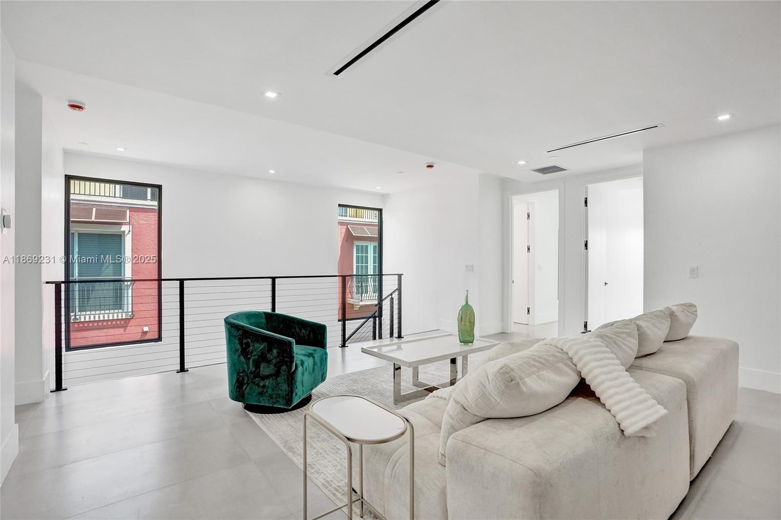 1825 Northeast 26th Avenue, Unit C Fort Lauderdale, FL 33305 - Photo 46 of 90