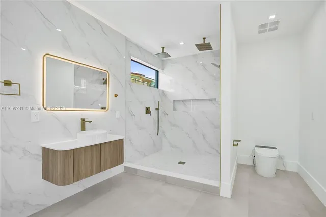 $16,500 | 1825 Northeast 26th Avenue, Unit C, Fort Lauderdale, FL 33305