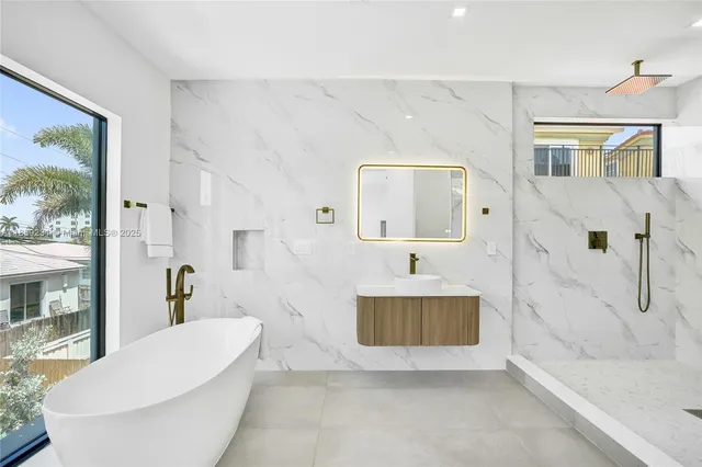 $16,500 | 1825 Northeast 26th Avenue, Unit C, Fort Lauderdale, FL 33305