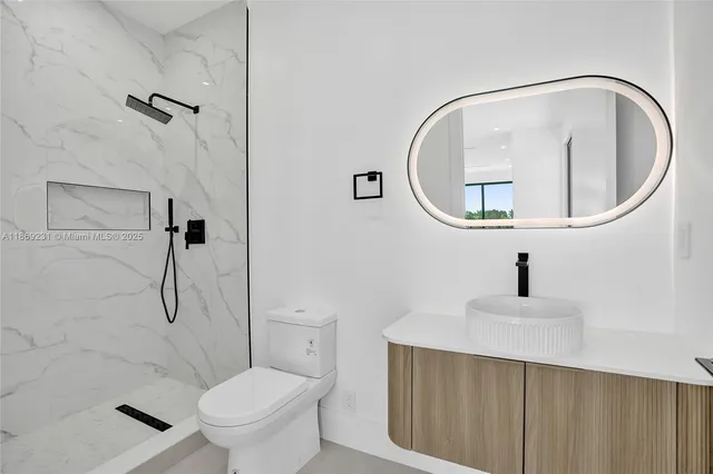 $16,500 | 1825 Northeast 26th Avenue, Unit C, Fort Lauderdale, FL 33305