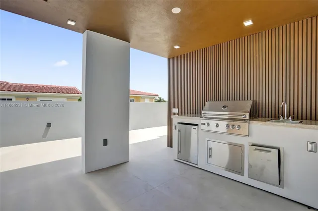 $16,500 | 1825 Northeast 26th Avenue, Unit C, Fort Lauderdale, FL 33305