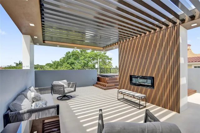 $16,500 | 1825 Northeast 26th Avenue, Unit C, Fort Lauderdale, FL 33305