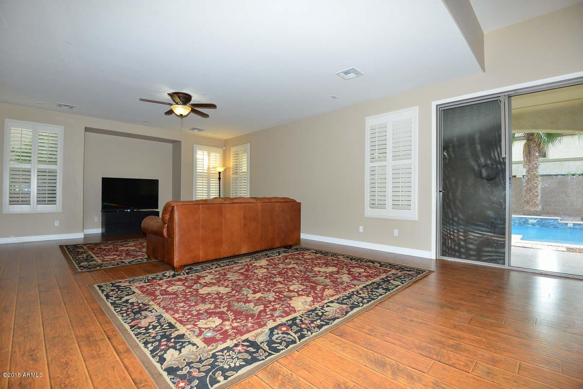 5020 West Yearling Road Phoenix, AZ 85083 - Photo 17 of 62 Family Room