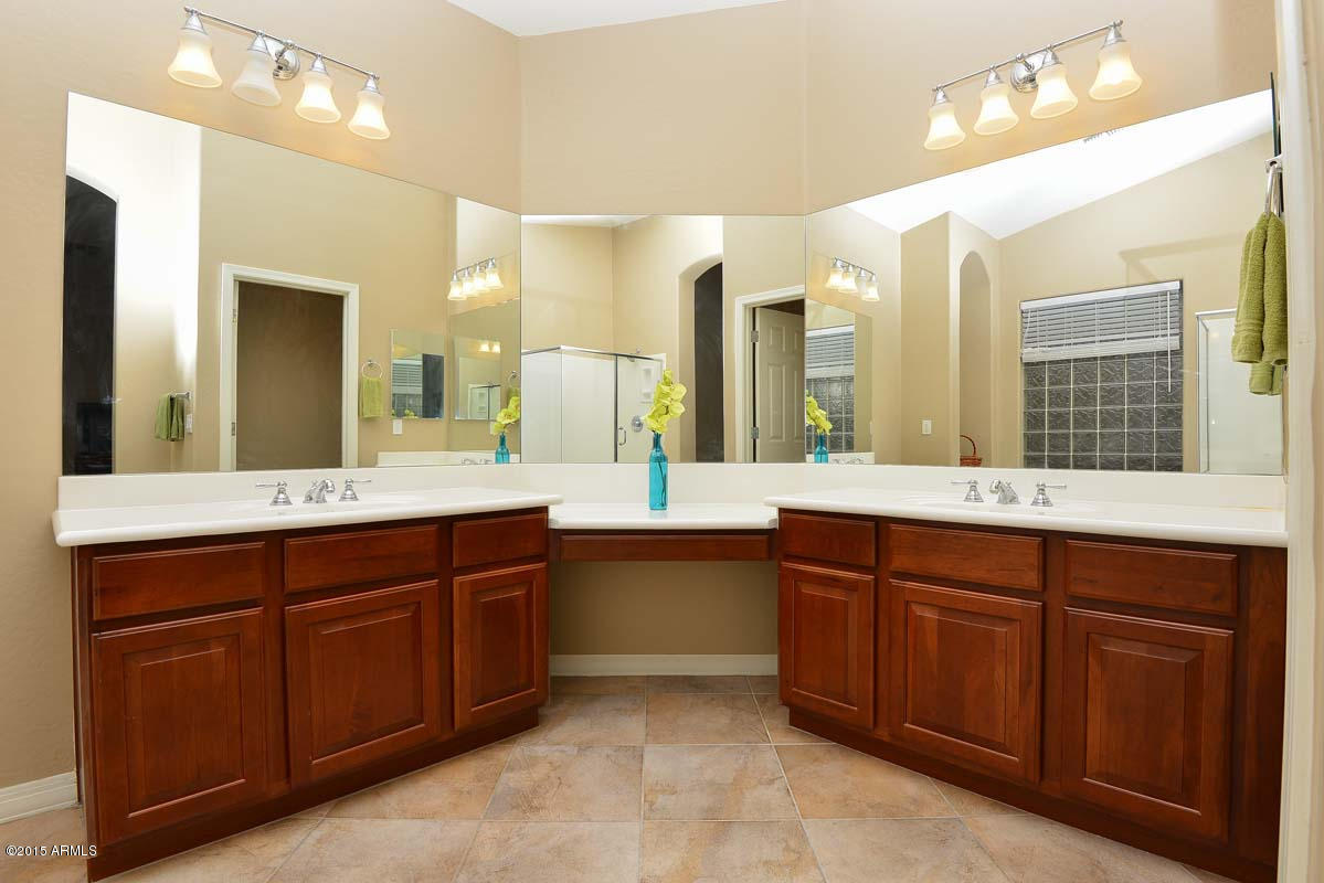 5020 West Yearling Road Phoenix, AZ 85083 - Photo 34 of 62 Master Bath