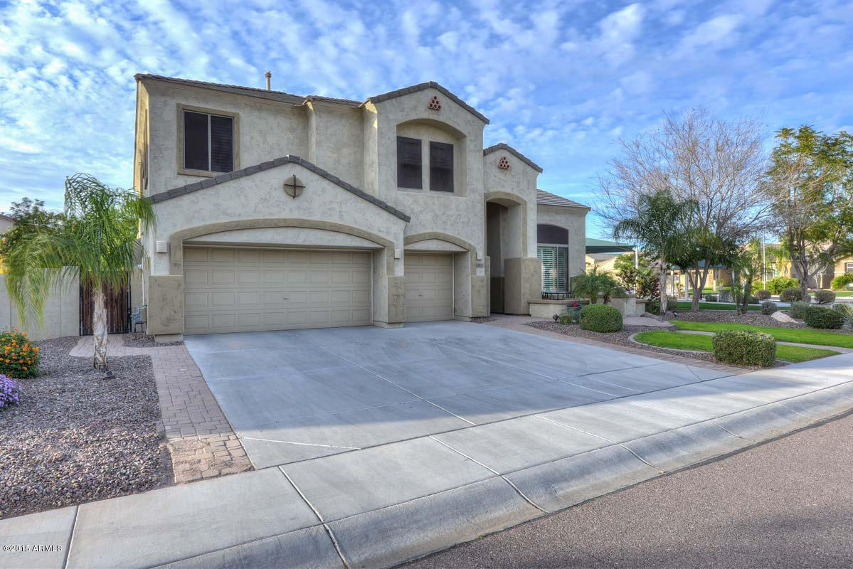 5020 West Yearling Road Phoenix, AZ 85083 - Photo 5 of 62 Front View2