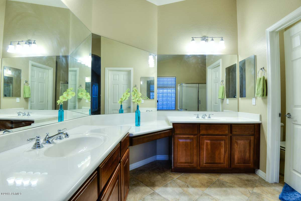 5020 West Yearling Road Phoenix, AZ 85083 - Photo 58 of 62 Night-Master Bath