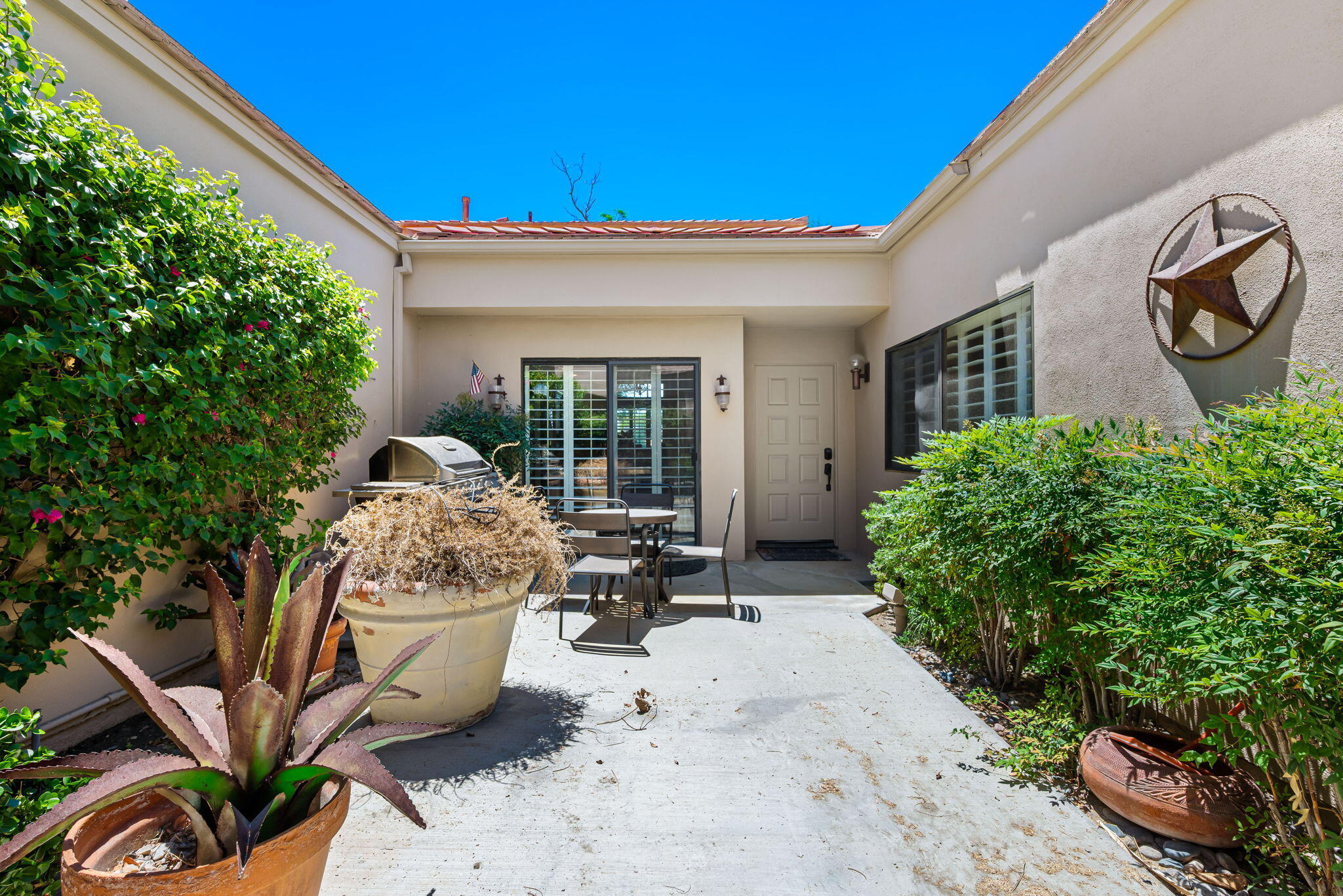 80601 Oak-Tree La Quinta, CA 92253 - Photo 6 of 64 19-web-or-mls-MBOaktree_OPMG_0625_019