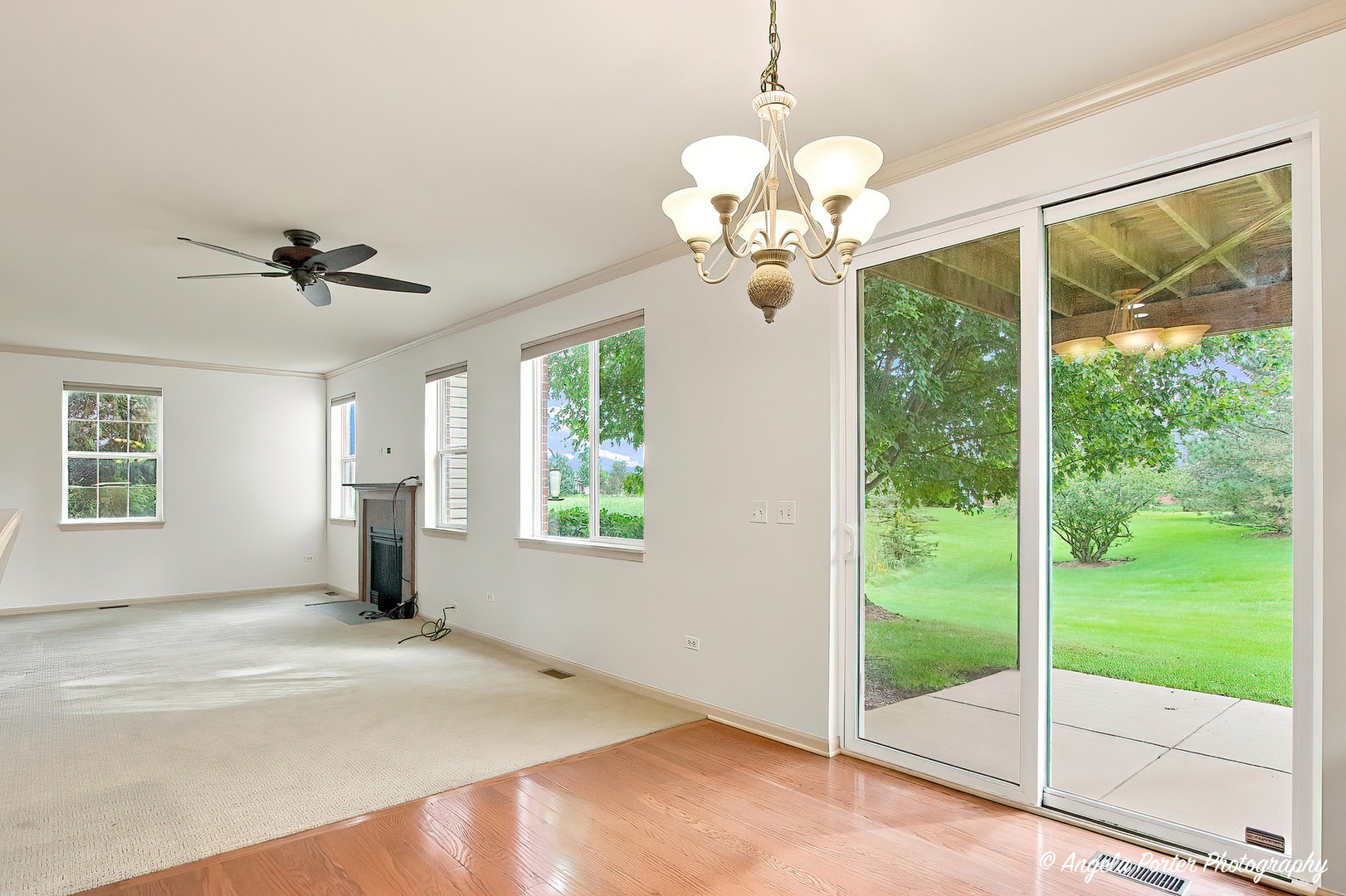 1028 Draper Road McHenry, IL 60050 - Photo 12 of 29 Gallery Image 12