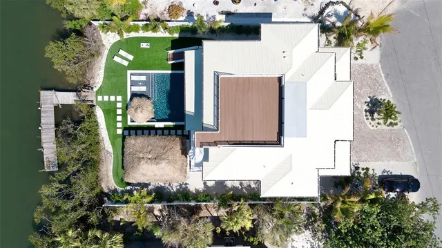 $5,799,900 | 244 Willow Avenue, Anna Maria, FL 34216