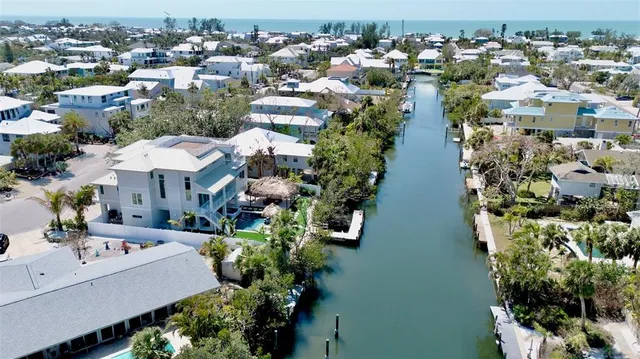 $5,799,900 | 244 Willow Avenue, Anna Maria, FL 34216