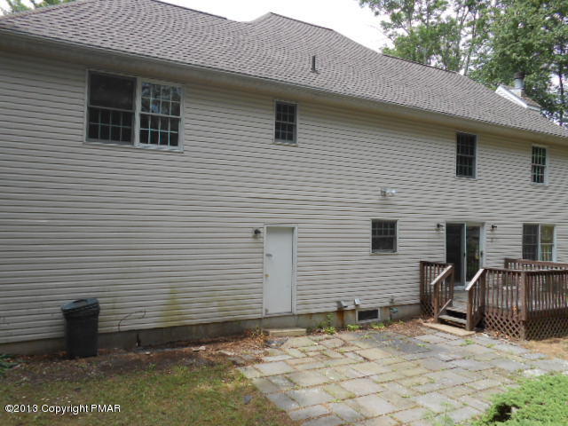 259 Reunion Ridge East Stroudsburg, PA 18301 - Photo 2 of 8 Rear View