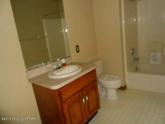 259 Reunion Ridge East Stroudsburg, PA 18301 - Photo 8 of 8 Master Bath