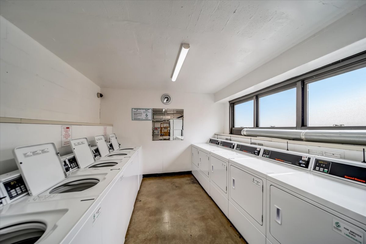6118 North Sheridan Road, Unit 1010 Chicago, IL 60660 - Photo 13 of 19 Gallery Image 13