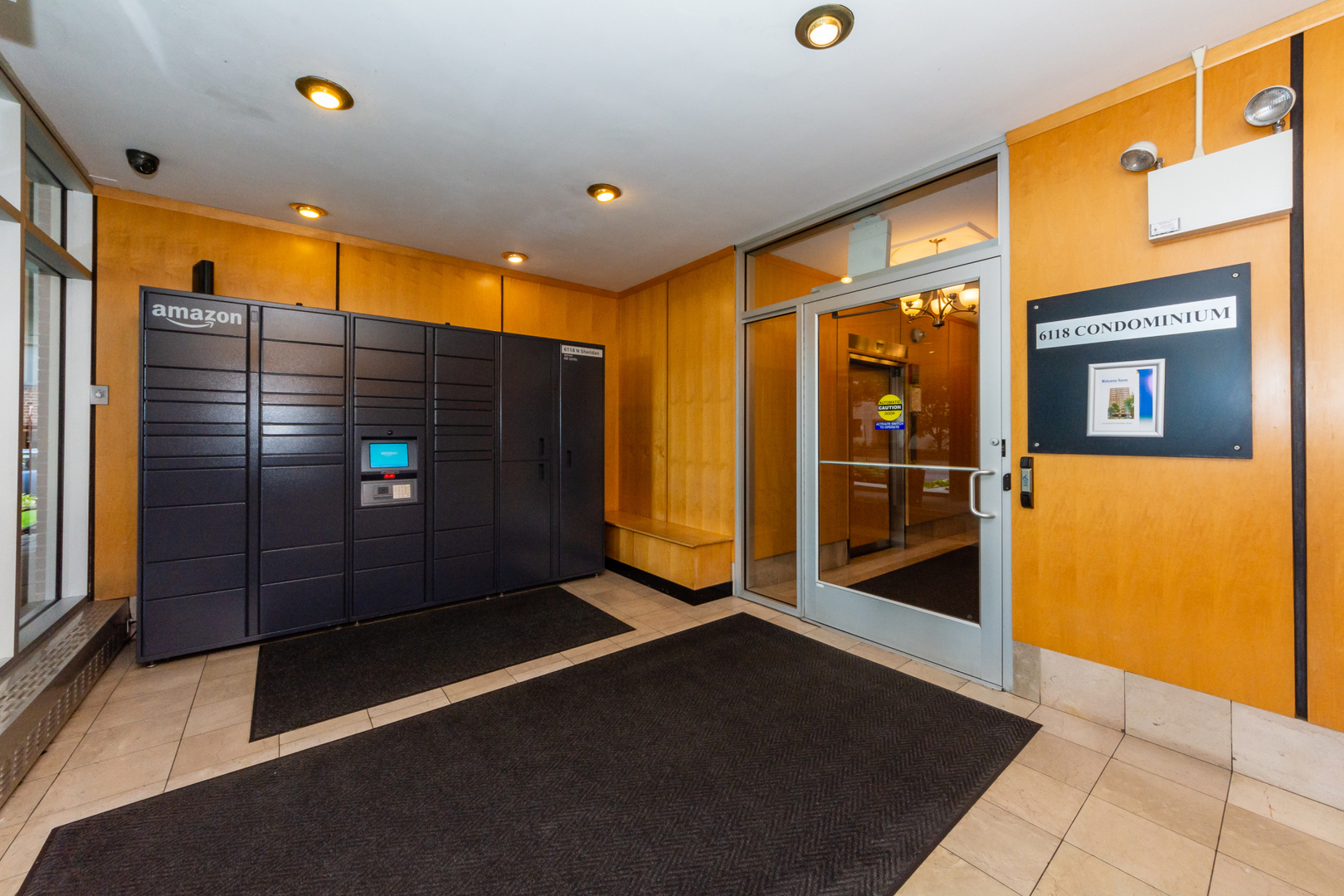 6118 North Sheridan Road, Unit 1010 Chicago, IL 60660 - Photo 16 of 19 Gallery Image 16