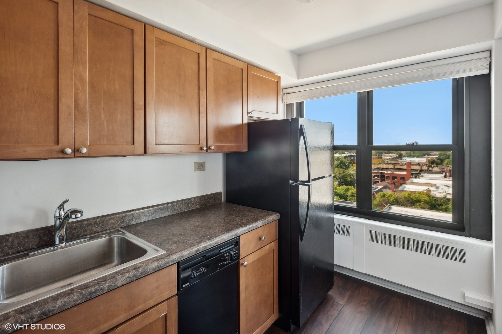 6118 North Sheridan Road, Unit 1010 Chicago, IL 60660 - Photo 5 of 19 Gallery Image 5