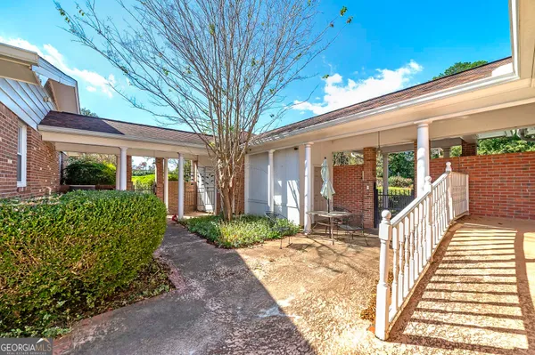 $3,500,000 | 3084 Highway 81, Hampton, GA 30228