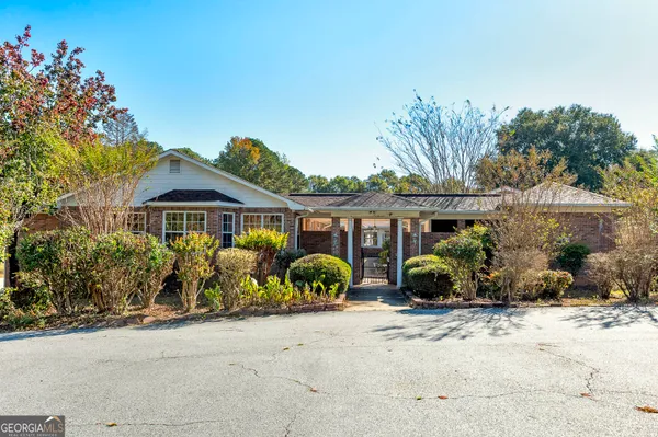 $3,500,000 | 3084 Highway 81, Hampton, GA 30228