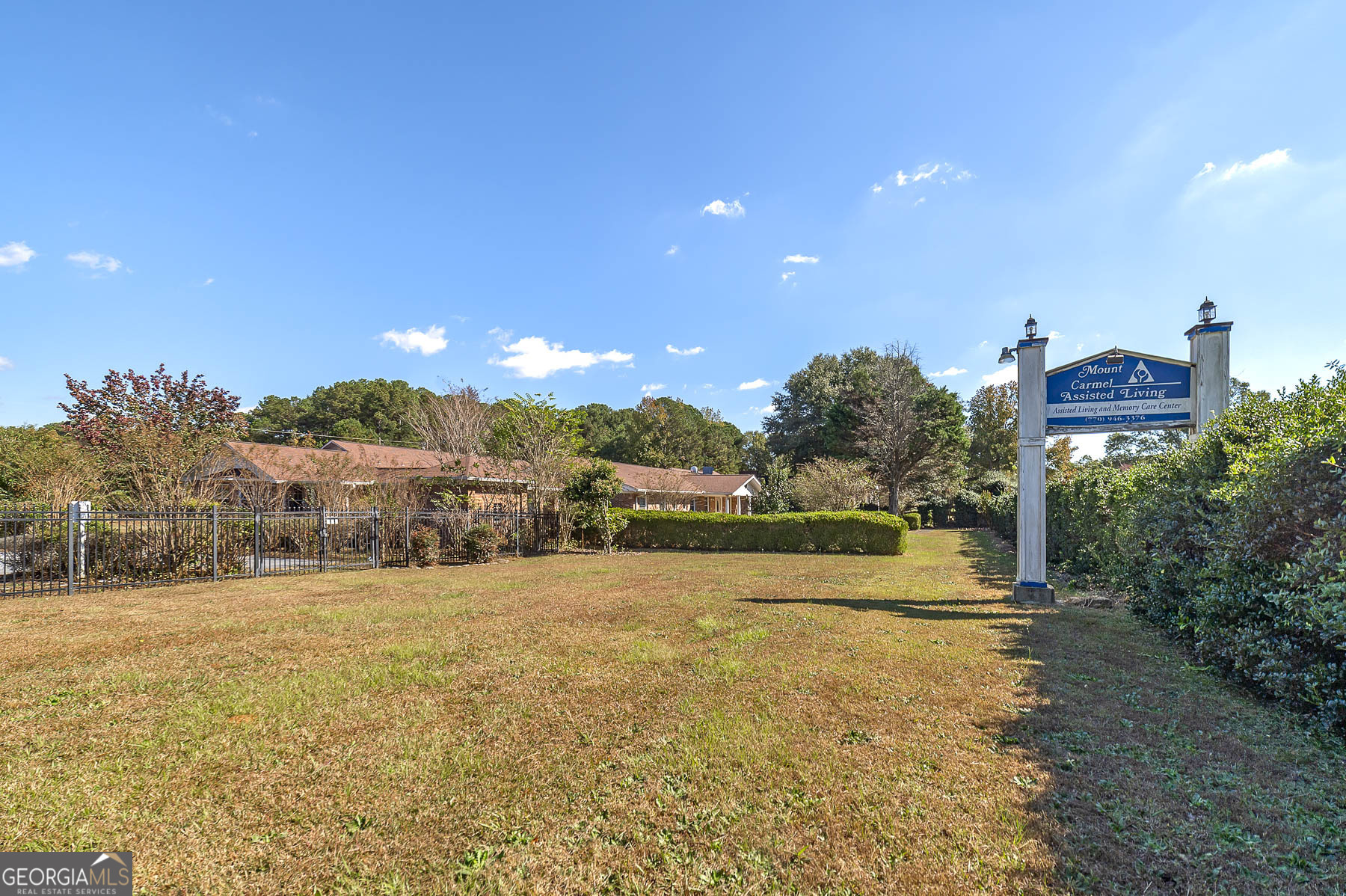3084 Highway 81 Hampton, GA 30228 - Photo 9 of 57 a view of an outdoor space yard and mountain view