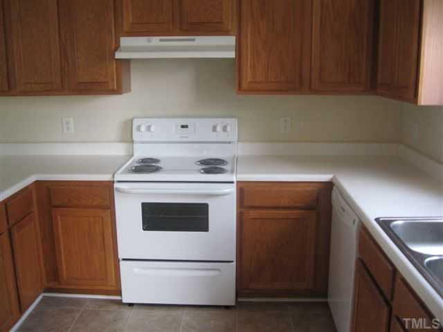 4705 Windbreak Lane Raleigh, NC 27616 - Photo 4 of 22