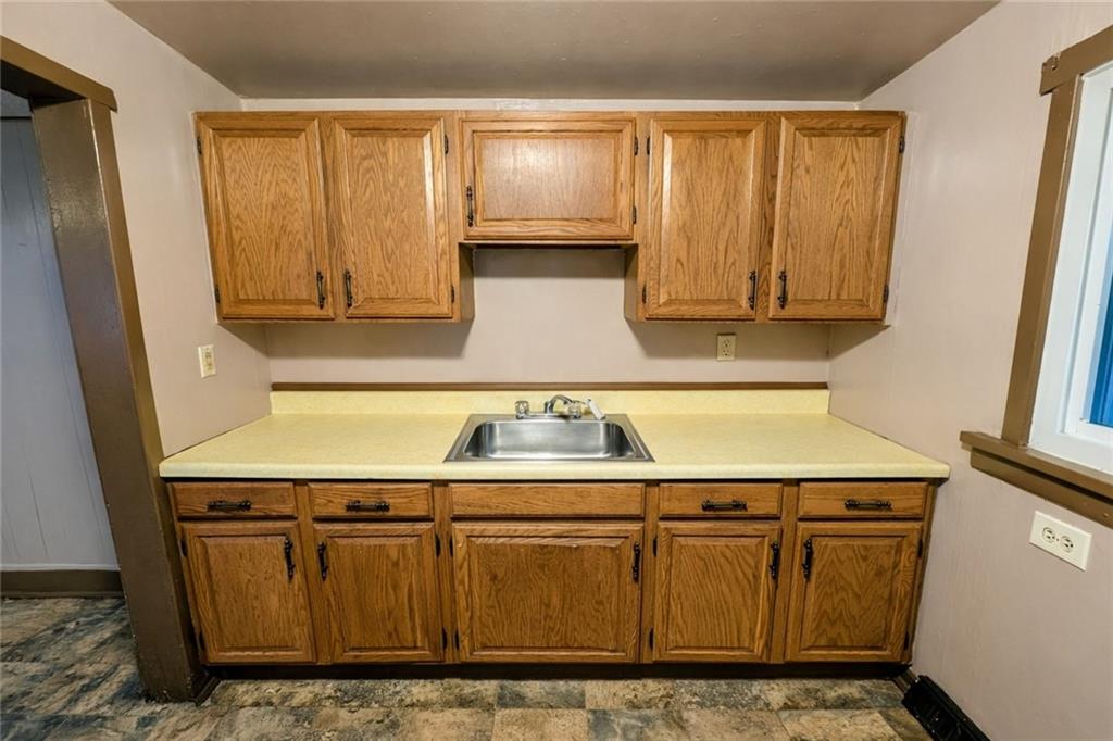 407 Mitchell Avenue Butler, PA 16001 - Photo 11 of 19