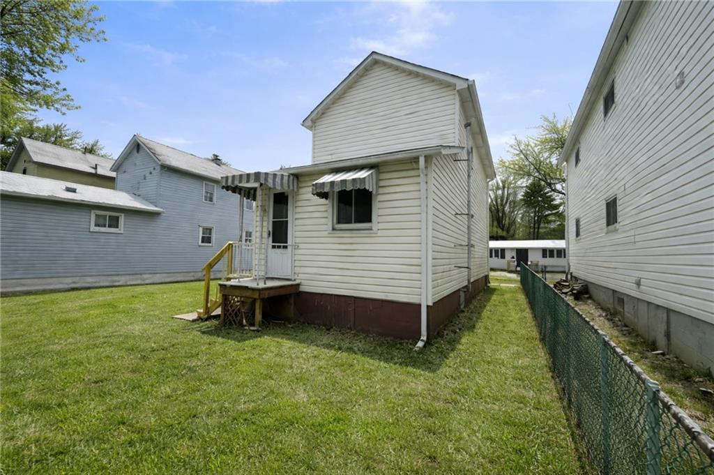 407 Mitchell Avenue Butler, PA 16001 - Photo 5 of 19