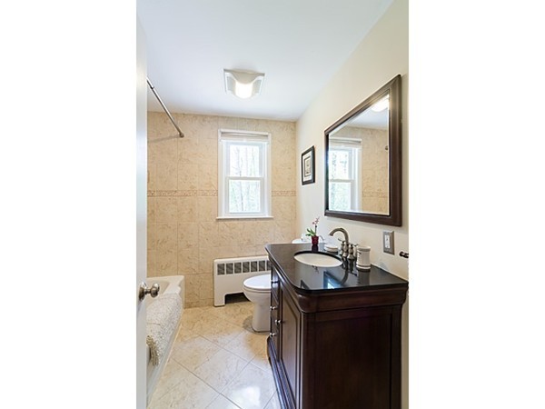 10 Mohegan Road Acton, MA 01720 - Photo 12 of 12 Gallery Image 12