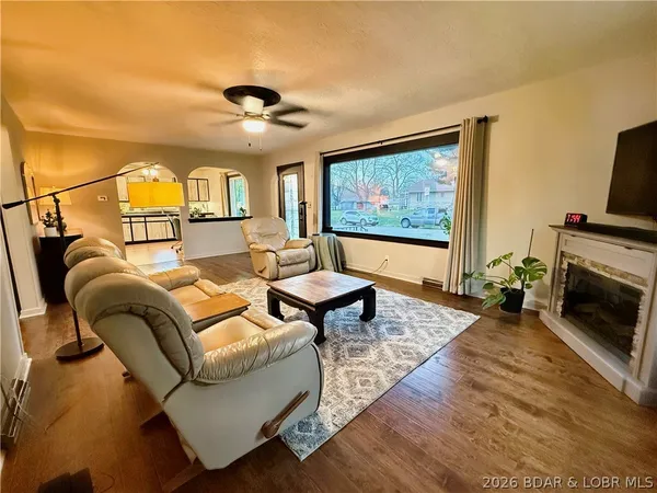 $269,900 | 216 Olive Street, Eldon, MO 65026