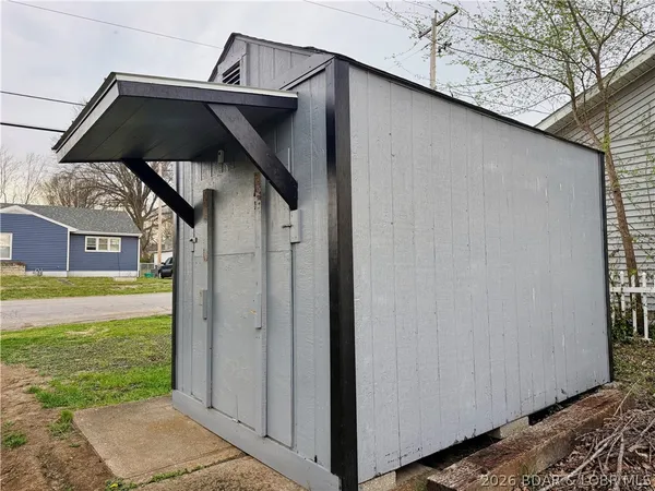 $269,900 | 216 Olive Street, Eldon, MO 65026