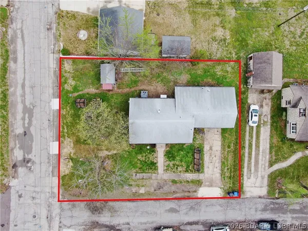 $269,900 | 216 Olive Street, Eldon, MO 65026