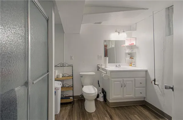 $320,000 | 8116 North Main Street, Kansas City, MO 64118