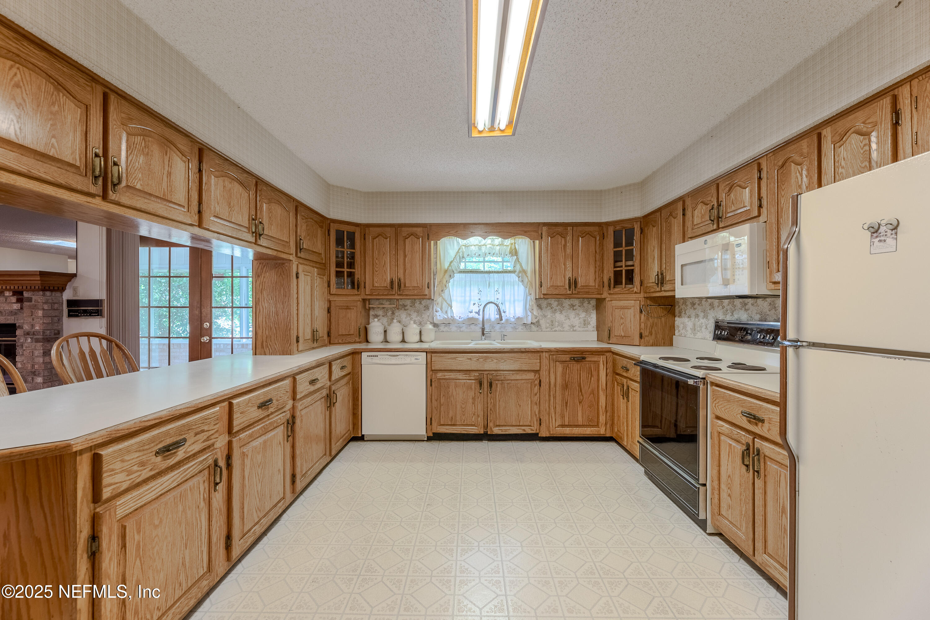 2877 Percy Road Jacksonville, FL 32218 - Photo 30 of 45 Kitchen 1
