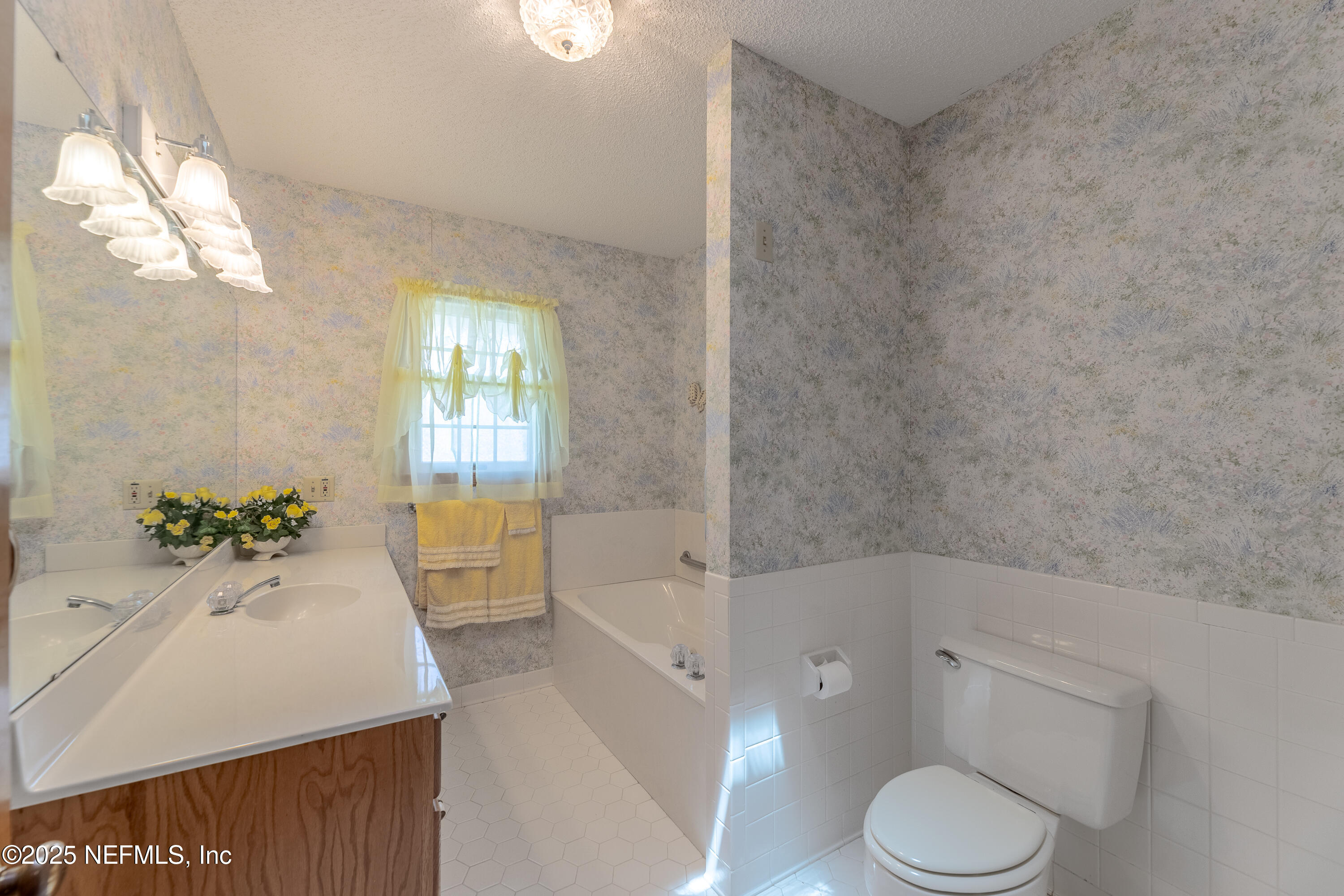 2877 Percy Road Jacksonville, FL 32218 - Photo 39 of 45 Hall Bathroom