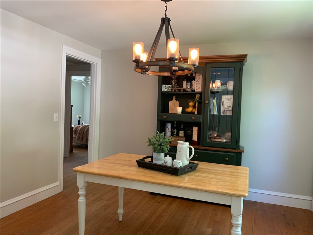 21 Farmland Road Warwick, RI 02889 - Photo 16 of 28 Gallery Image 16