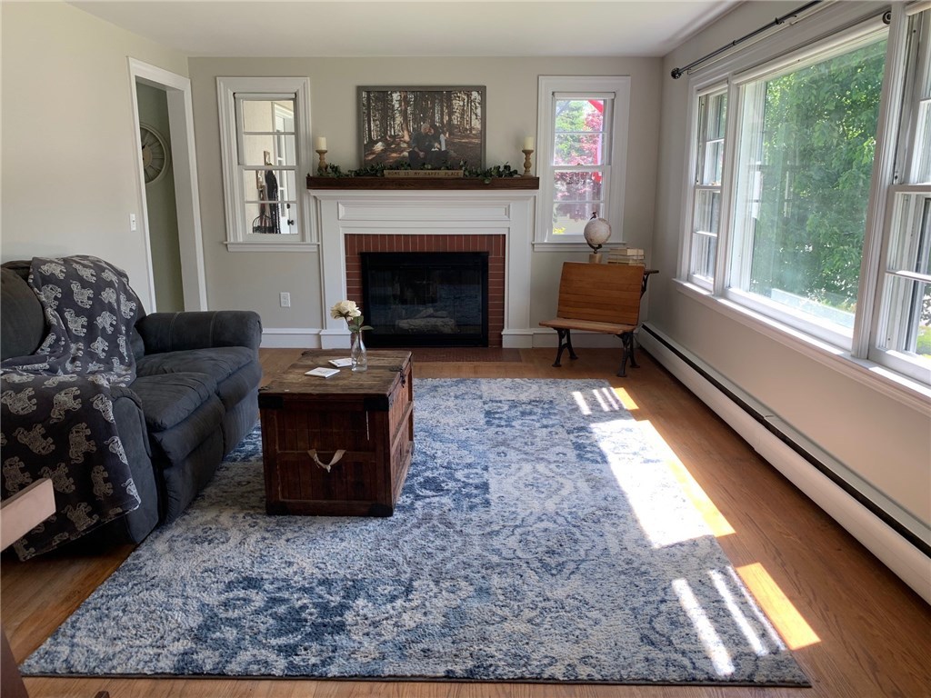 21 Farmland Road Warwick, RI 02889 - Photo 17 of 28 Gallery Image 17