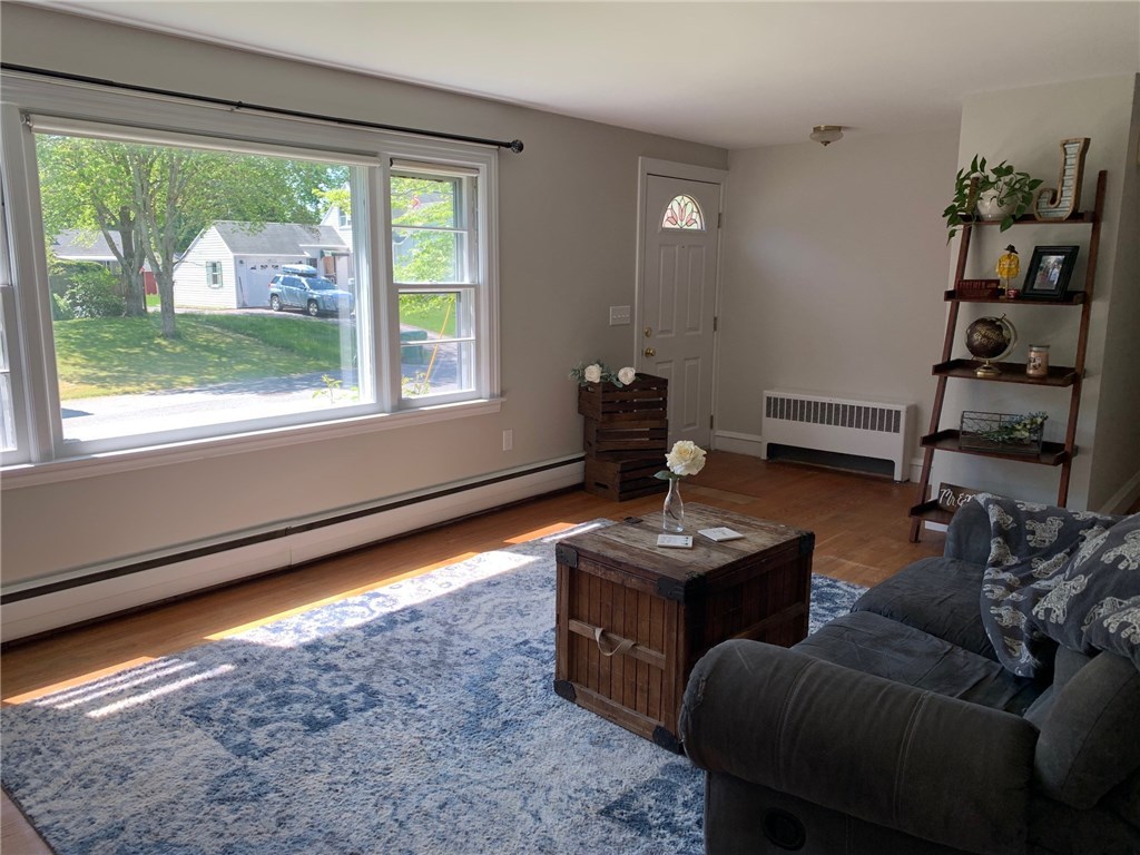 21 Farmland Road Warwick, RI 02889 - Photo 18 of 28 Gallery Image 18